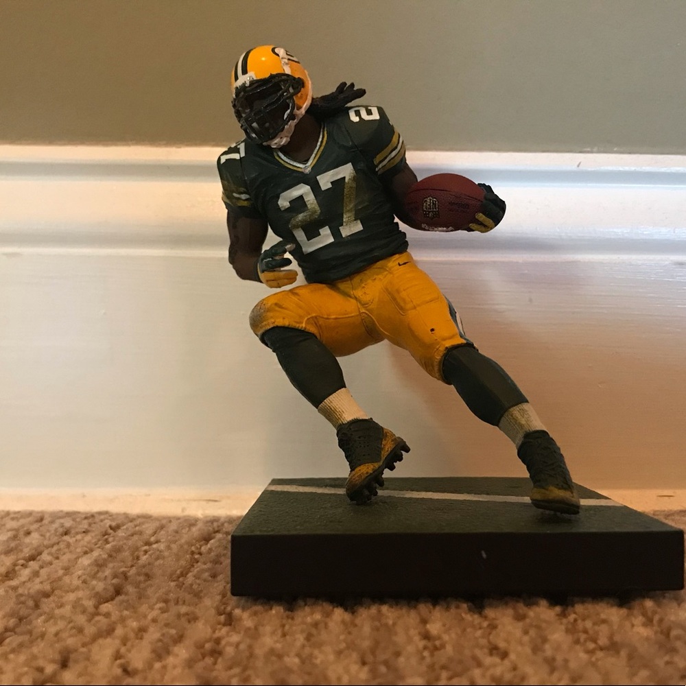 🏈EDDIE LACY IN-ACTION STATUE🏈